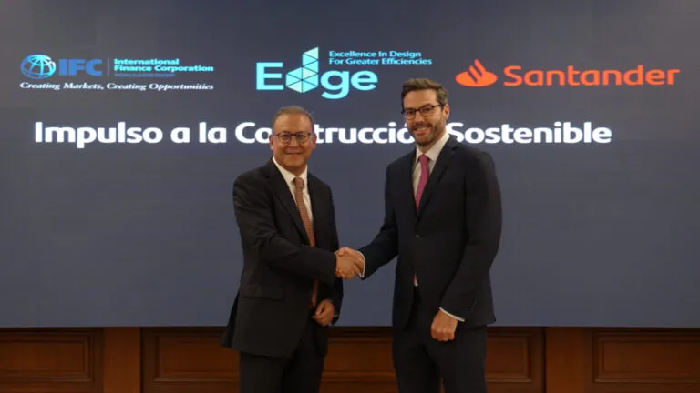 Santander e IFC impulsan construcción sostenible en México