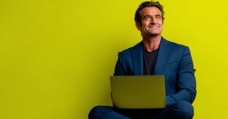 A pesar de sus reservas siguen sin capitalizar este potencial, advirtió el especialista en commodities e inversiones, Roberto Guzmán Garcia.