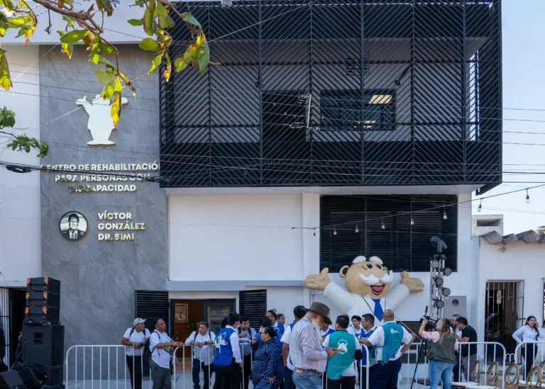 Víctor González Herrera construye SimiREDI en Veracruz.