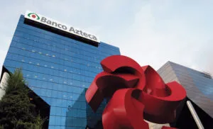 Banco Azteca es premiado en Europa por transformar la educación financiera